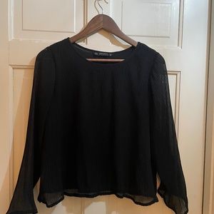 Zara medium black pleated top